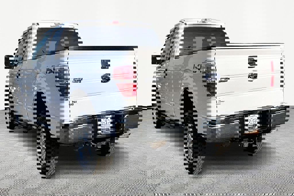 Used 2014 Ford F150 XLT w/ Trailer Tow Package image 13