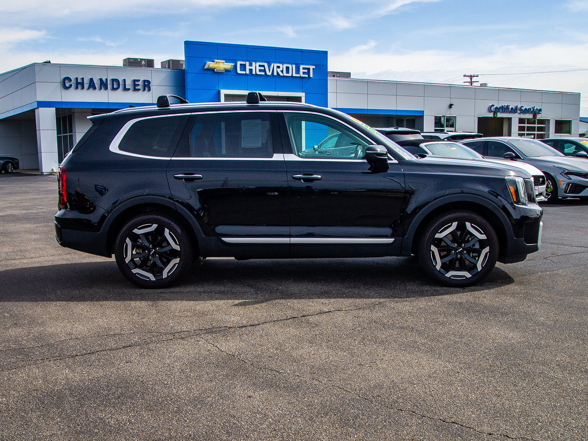Used 2025 Kia Telluride S AWD/4WD image 8