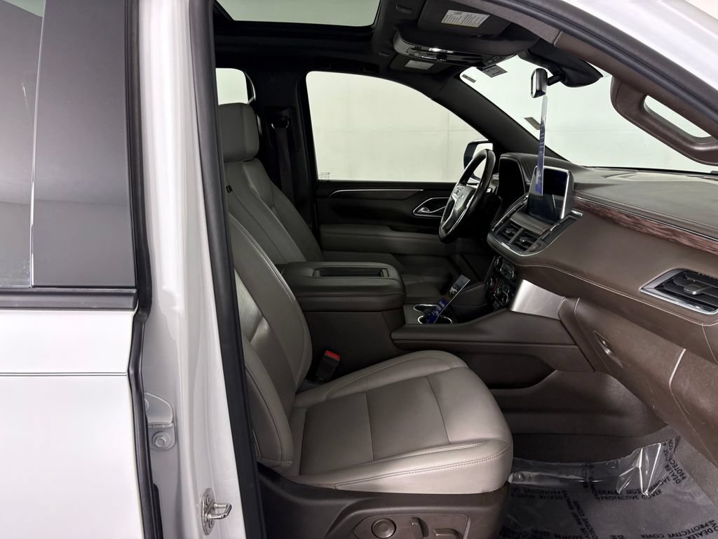 Used 2021 Chevrolet Tahoe Z71 w/ Rear Media and Nav Package AWD/4WD image 41