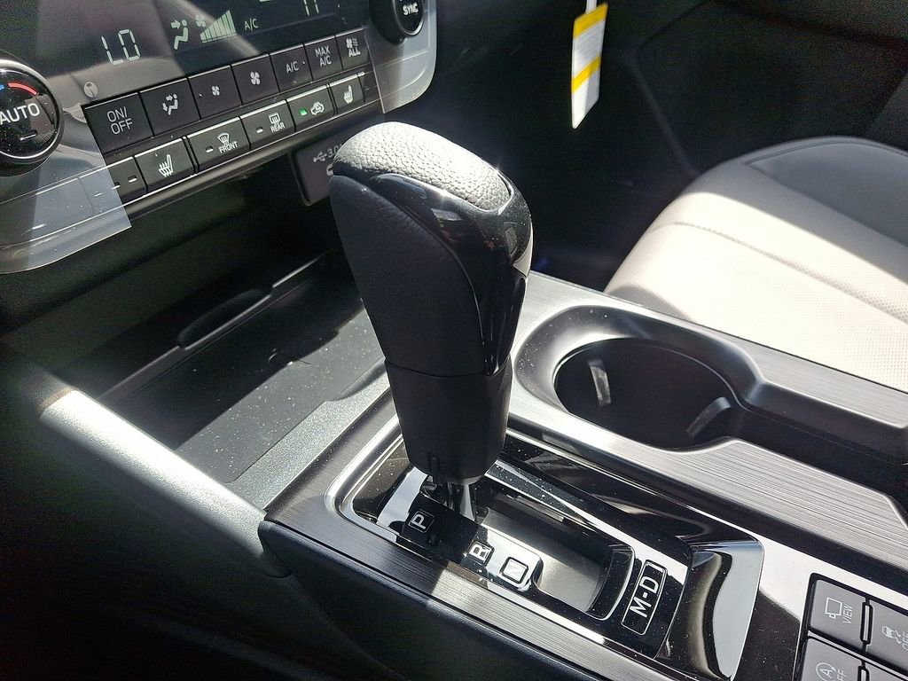 New 2026 Subaru Outback Limited XT AWD/4WD image 15