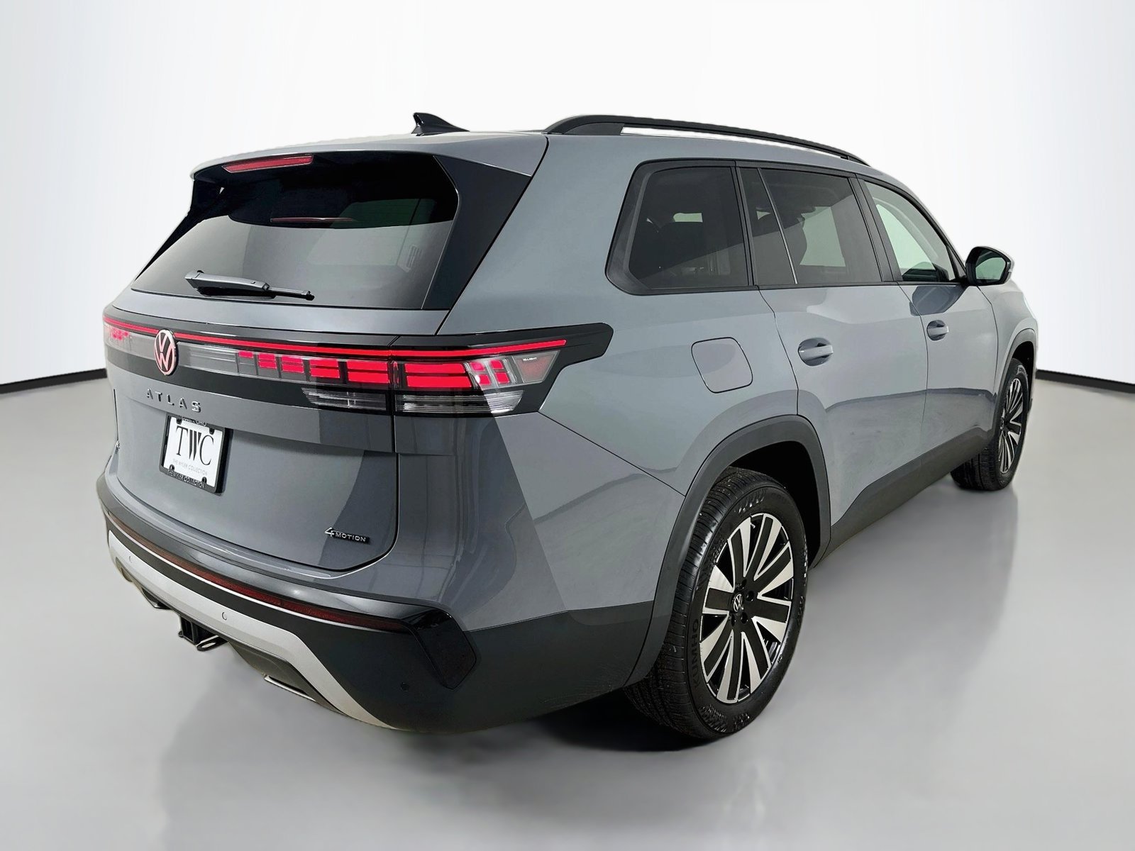 New 2027 Volkswagen Atlas SE AWD/4WD image 5