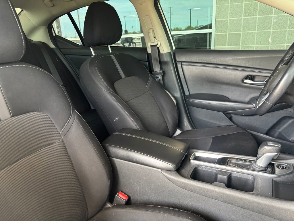 Used 2021 Nissan Sentra SV FWD image 13