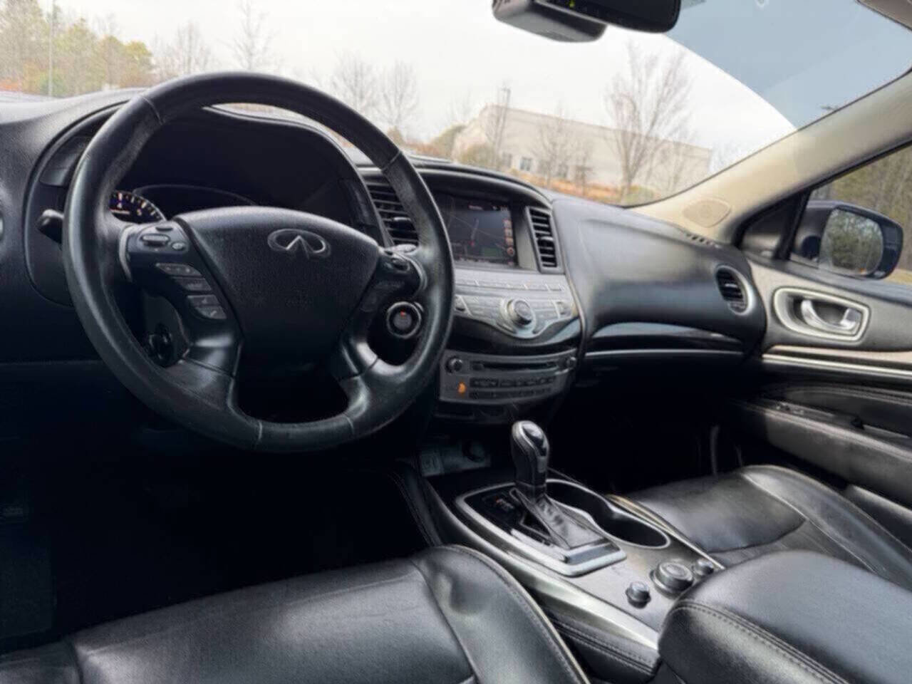 Used 2019 INFINITI QX60 Luxe w/ Essential Package image 21