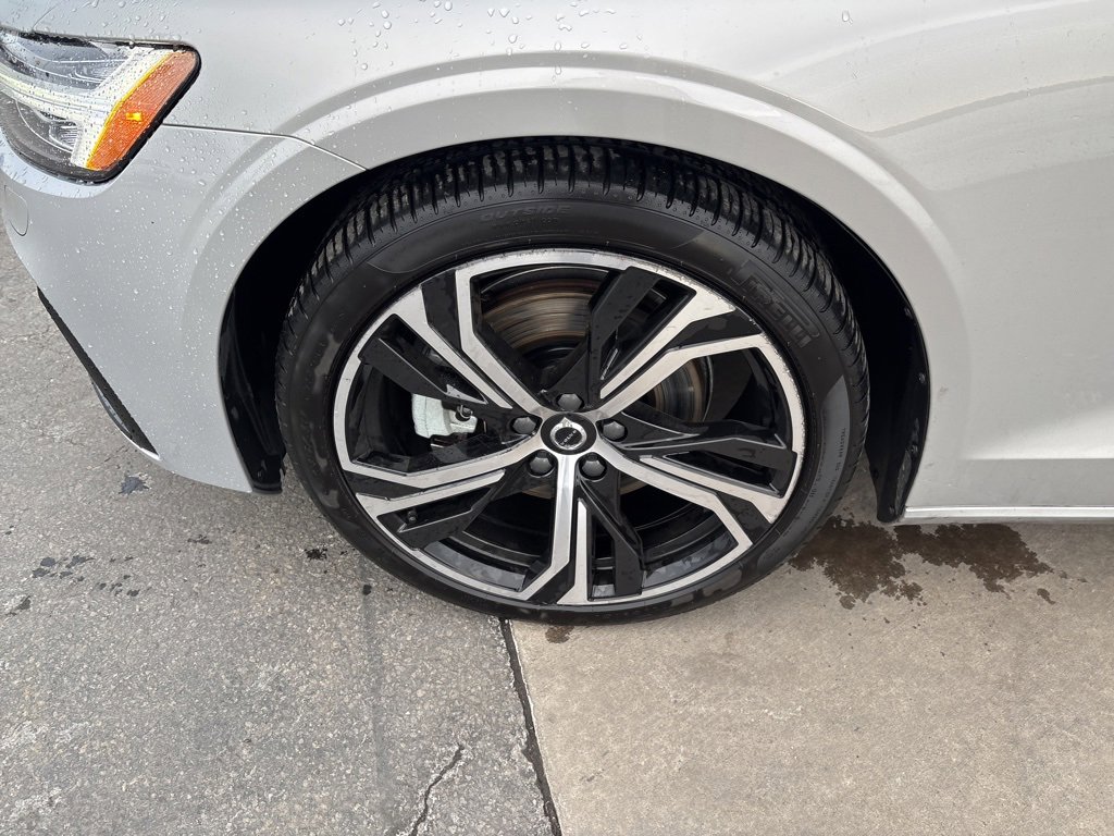 Certified 2023 Volvo S60 B5 Core w/ Climate Package image 11