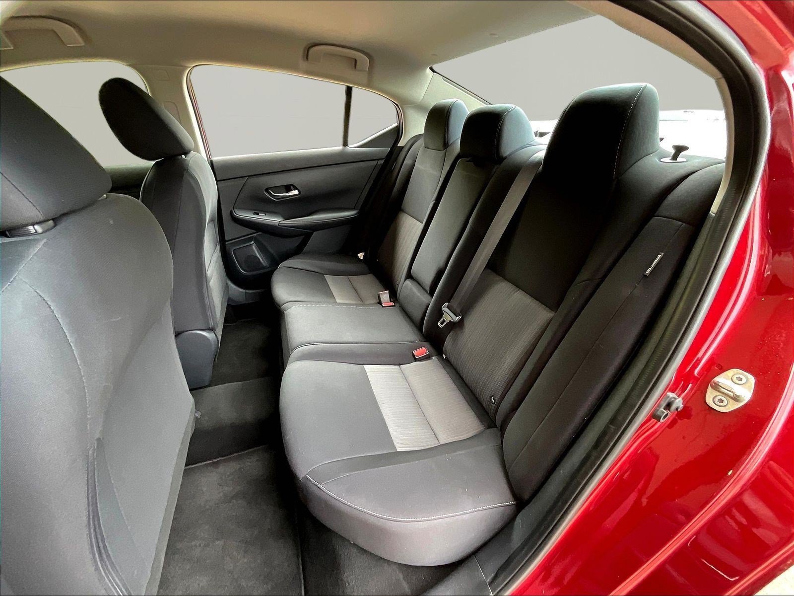 Used 2021 Nissan Sentra SV FWD image 21