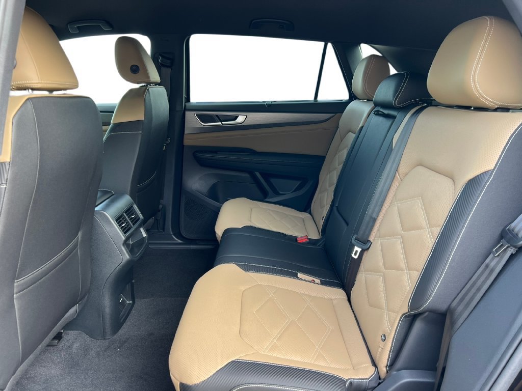 New 2026 Volkswagen Atlas Cross Sport SE AWD/4WD image 7