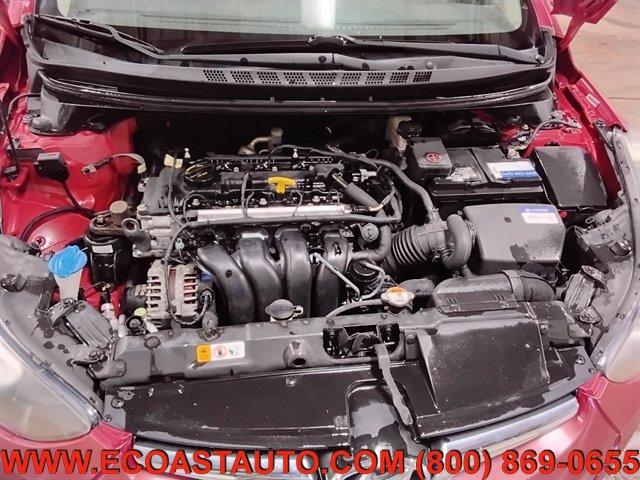 Used 2014 Hyundai Elantra SE w/ Option Group 02 FWD image 9