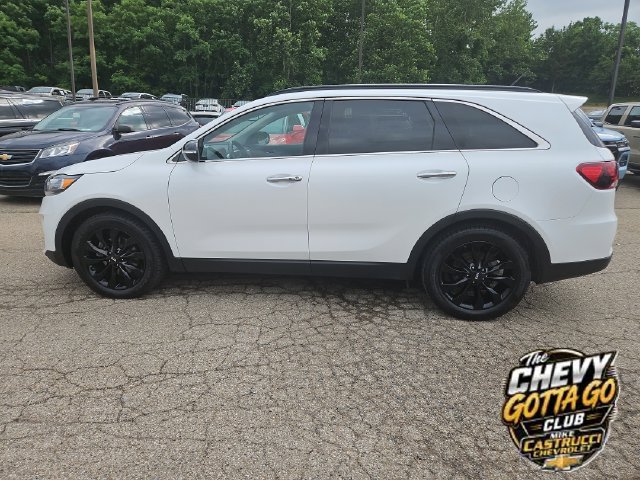 Used 2020 Kia Sorento S FWD image 2