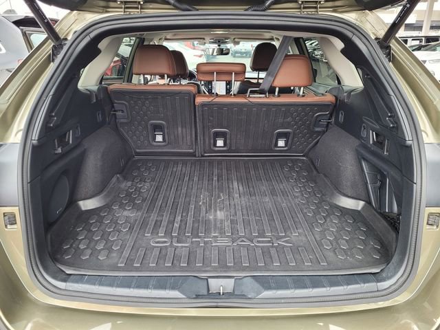 Used 2021 Subaru Outback Touring w/ Tech Package 2 image 19