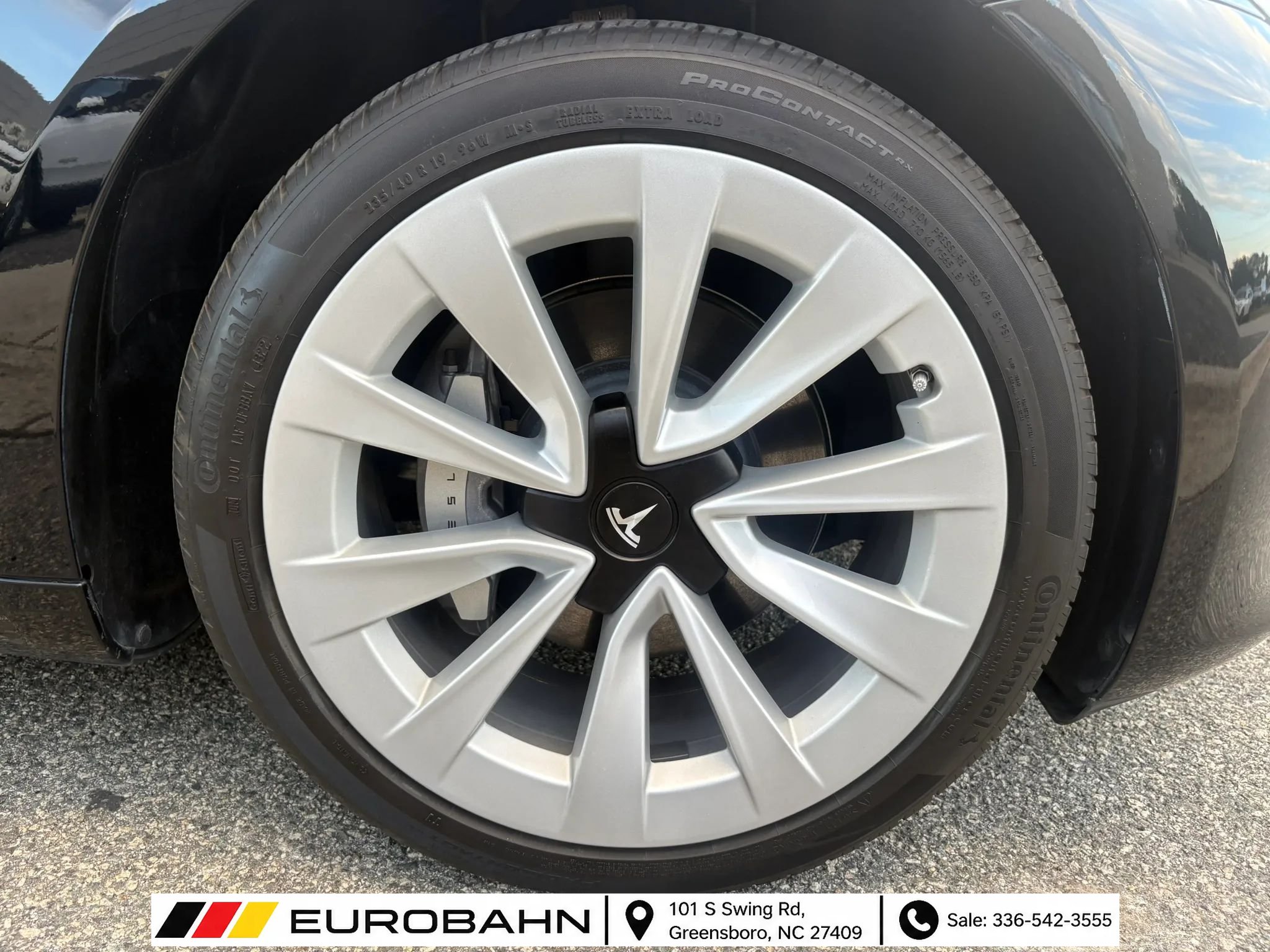 Used 2023 Tesla Model 3 Standard Range RWD image 34