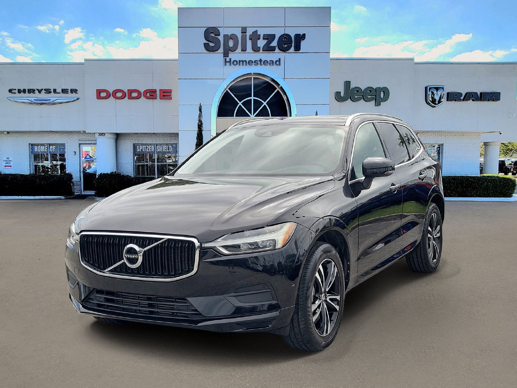 Used 2019 Volvo XC60 T6 Momentum w/ Multimedia Package AWD/4WD image 4