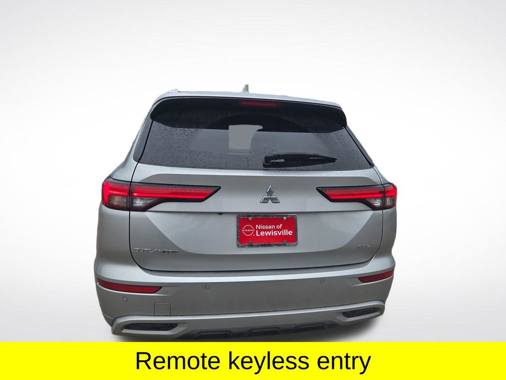 Used 2024 Mitsubishi Outlander SEL FWD image 5