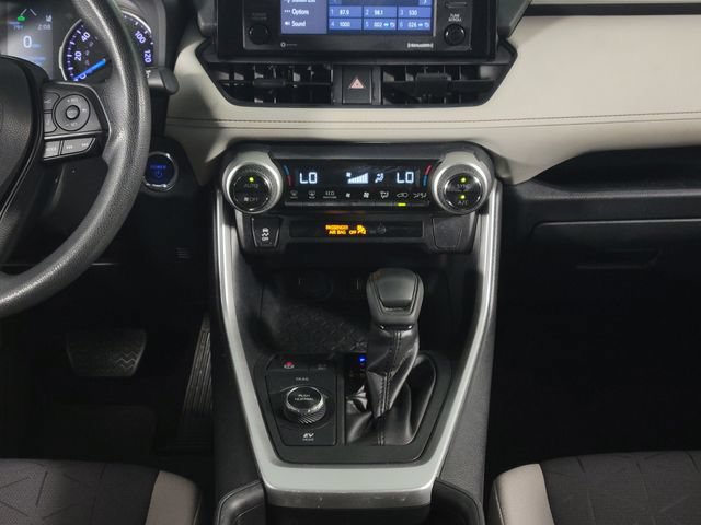 Used 2021 Toyota RAV4 XLE AWD/4WD image 26