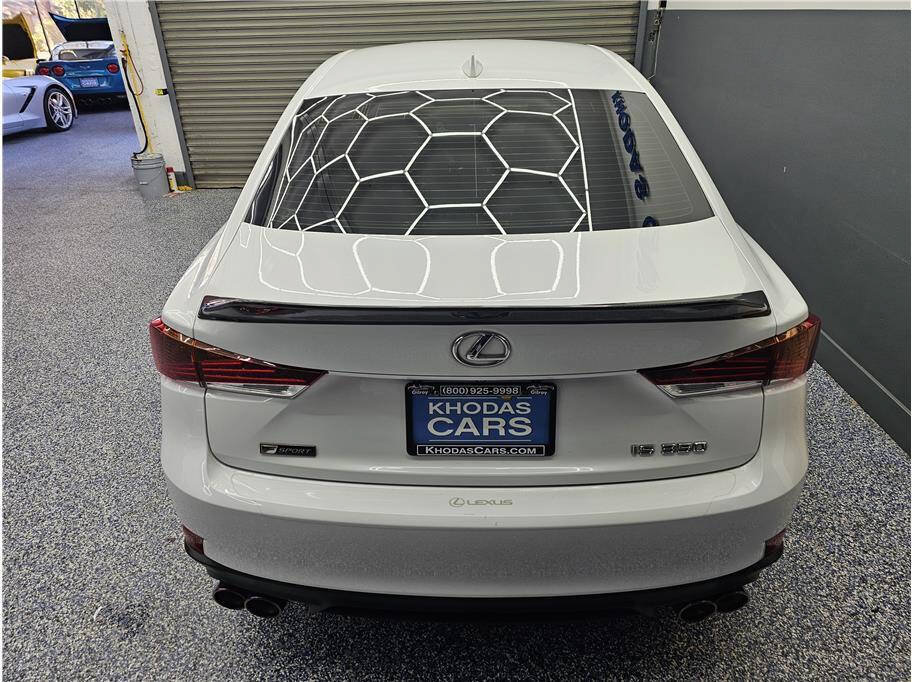Used 2020 Lexus IS 350 F Sport w/ F Sport Package RWD image 4
