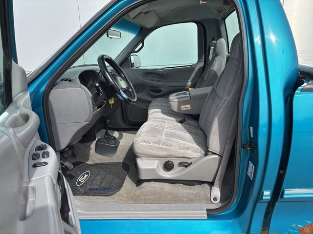 Used 1997 Ford F150 XLT image 7