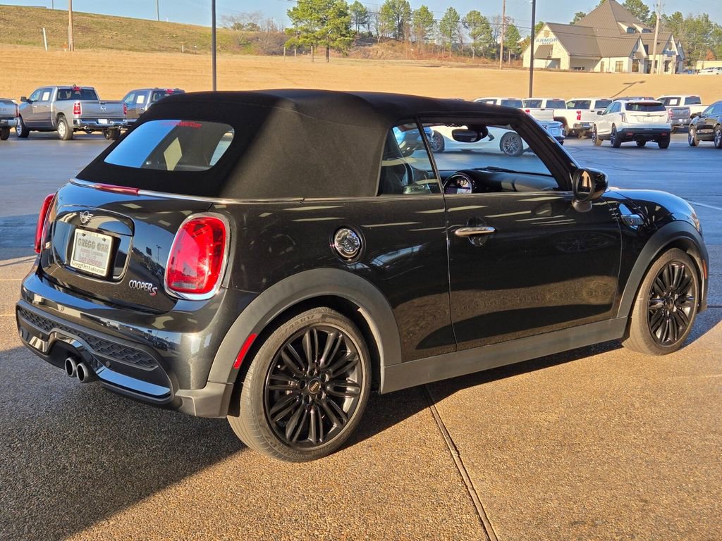 Used 2024 MINI Cooper S FWD image 6