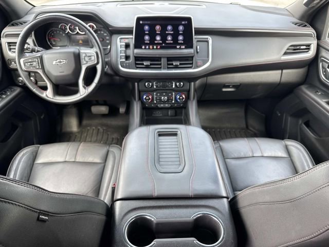 Used 2021 Chevrolet Suburban RST w/ Luxury Package RWD image 18