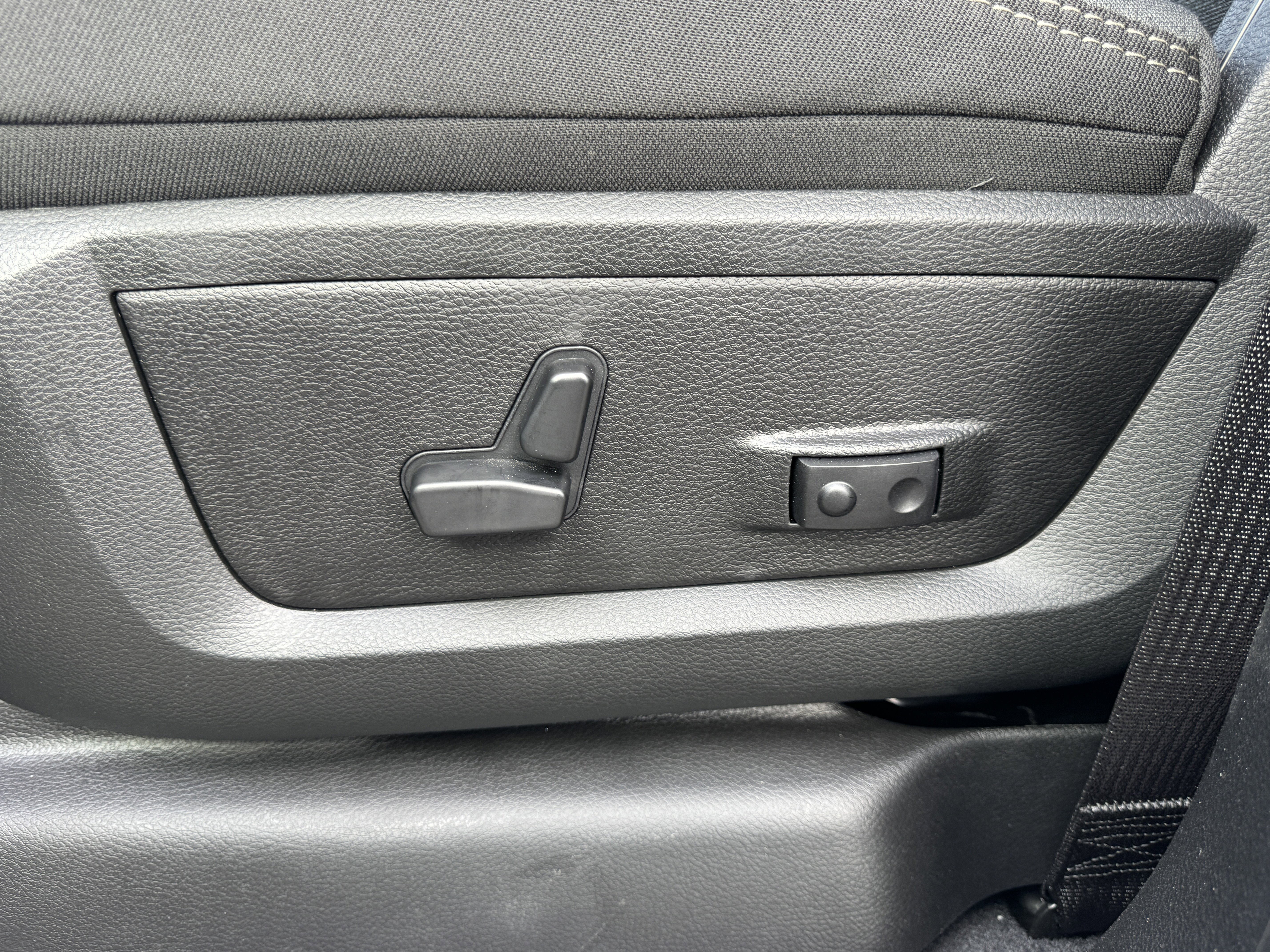 New 2026 RAM 3500 Big Horn image 23