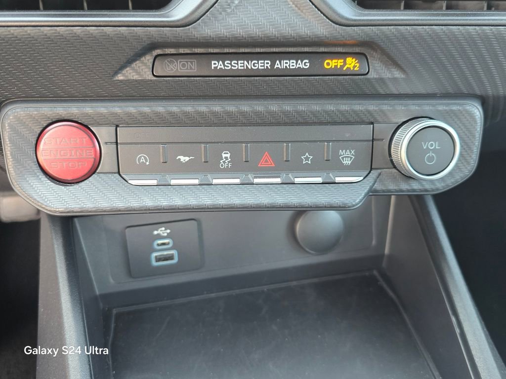 Used 2024 Ford Mustang EcoBoost image 21