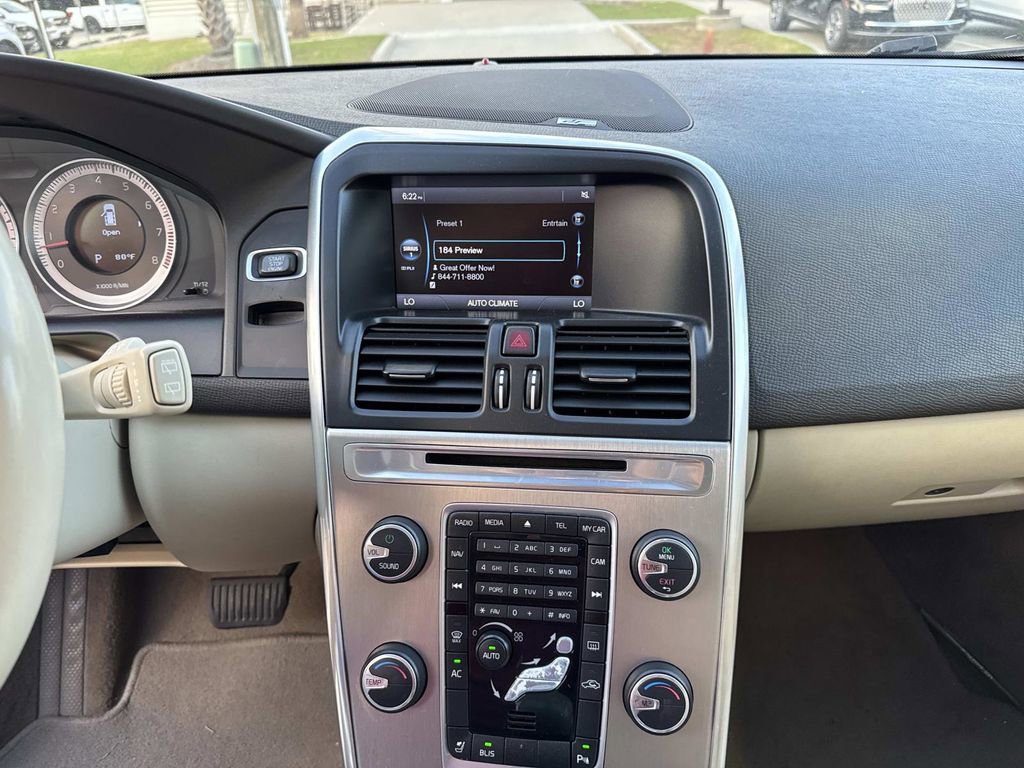 Used 2012 Volvo XC60 T6 image 25