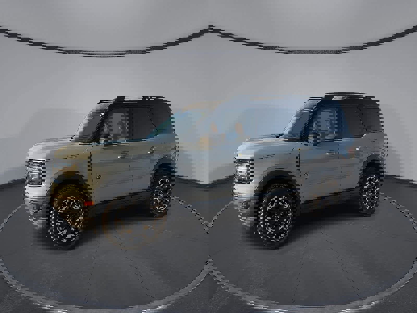 Used 2021 Ford Bronco Sport Outer Banks w/ Outer Banks Package (96D) image 4