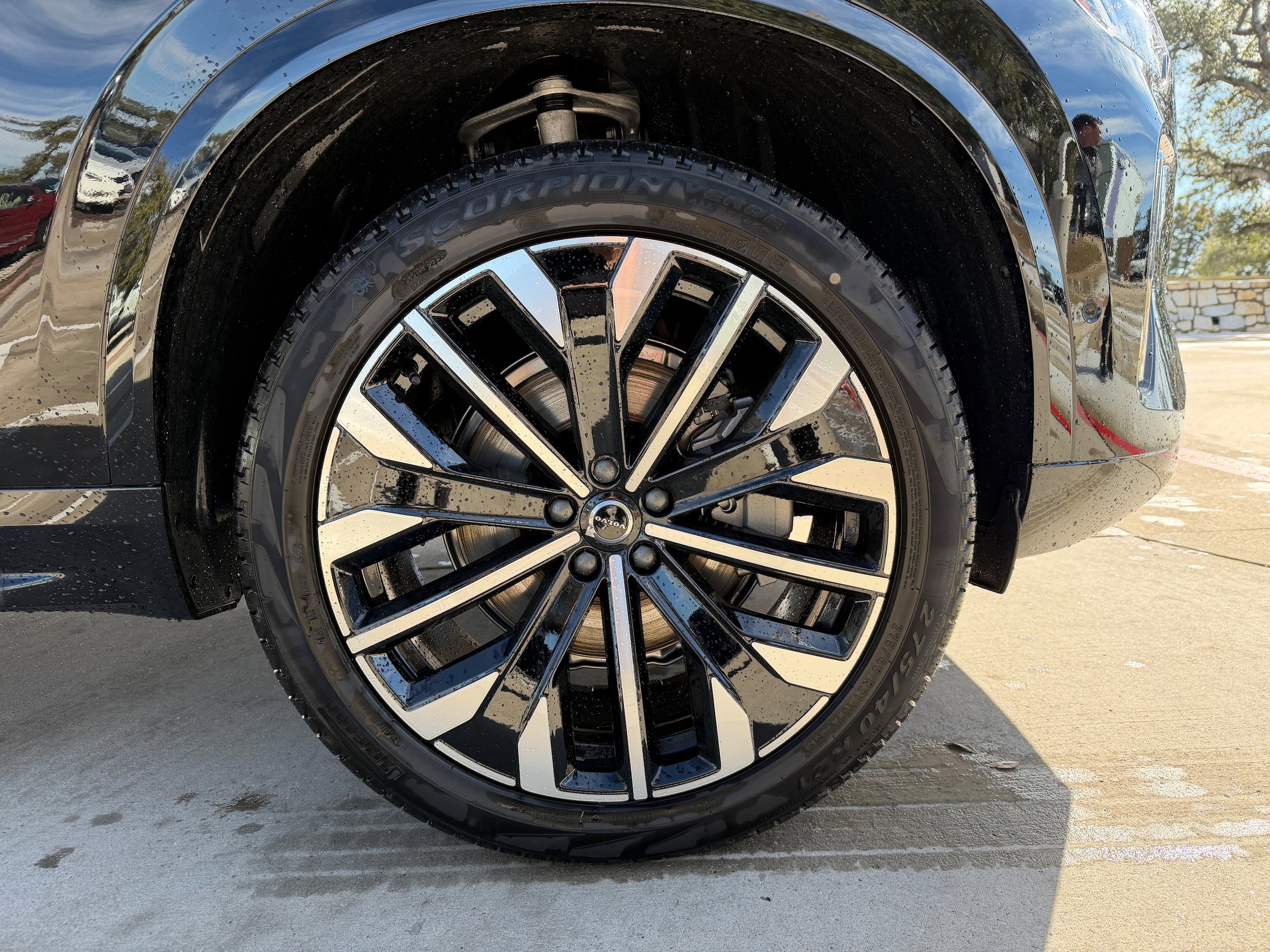 New 2026 Volvo XC90 B6 Ultra w/ Protection Package Premier AWD/4WD image 7