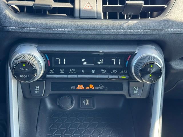 Certified 2025 Toyota RAV4 XLE AWD/4WD image 24