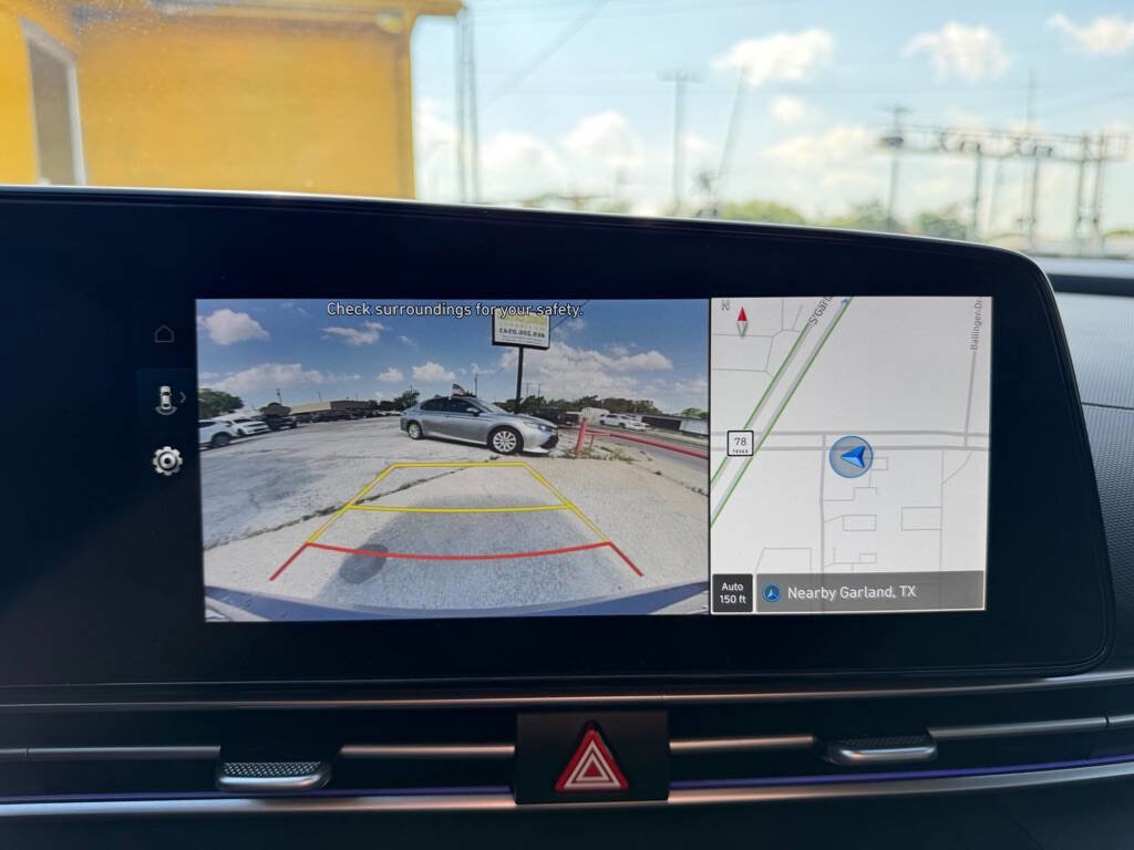Used 2025 Hyundai Elantra Limited FWD image 22