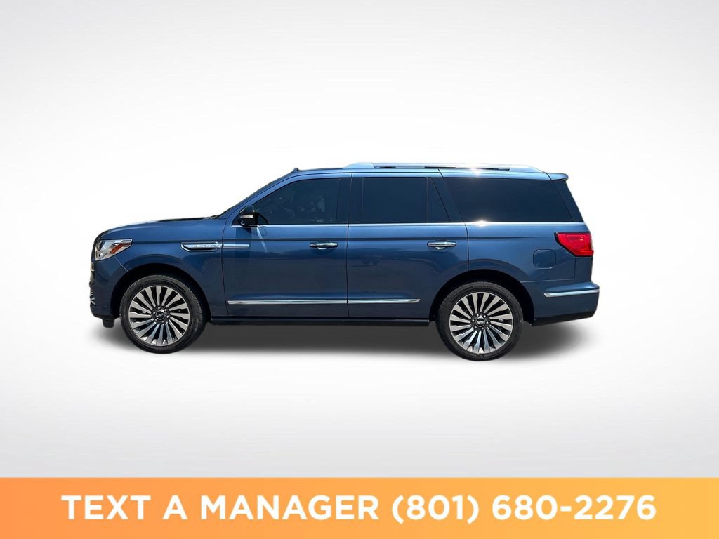 Used 2019 Lincoln Navigator Reserve AWD/4WD image 2