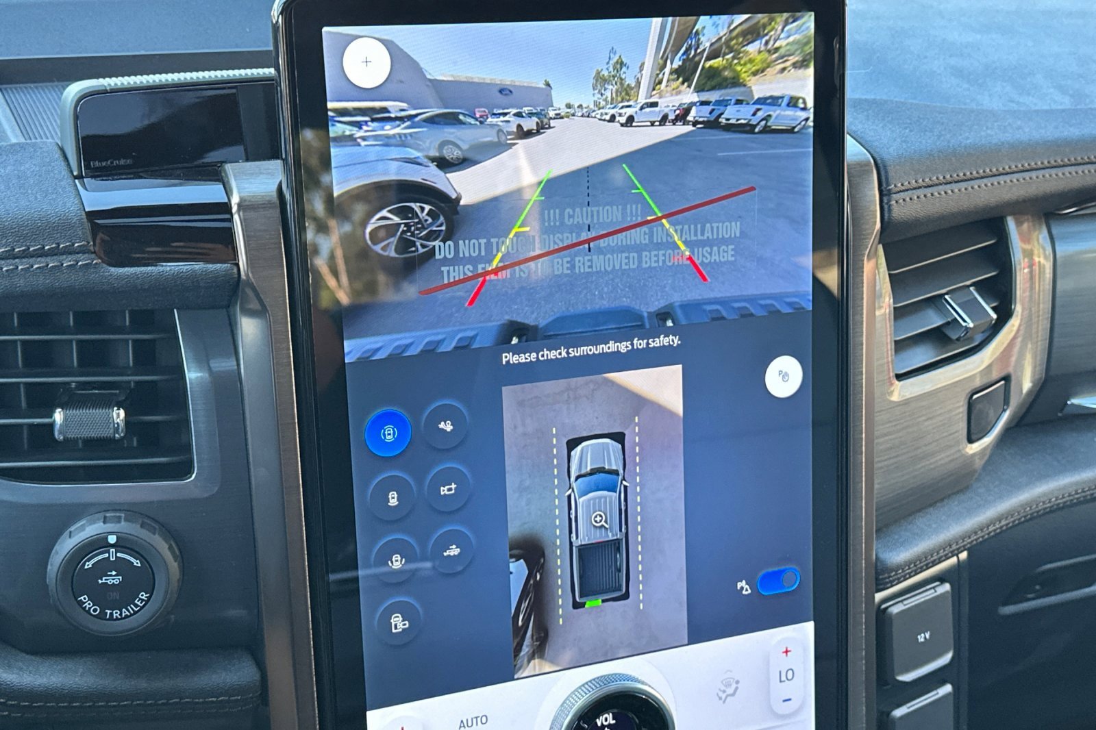 New 2025 Ford F150 Lightning Lariat image 18