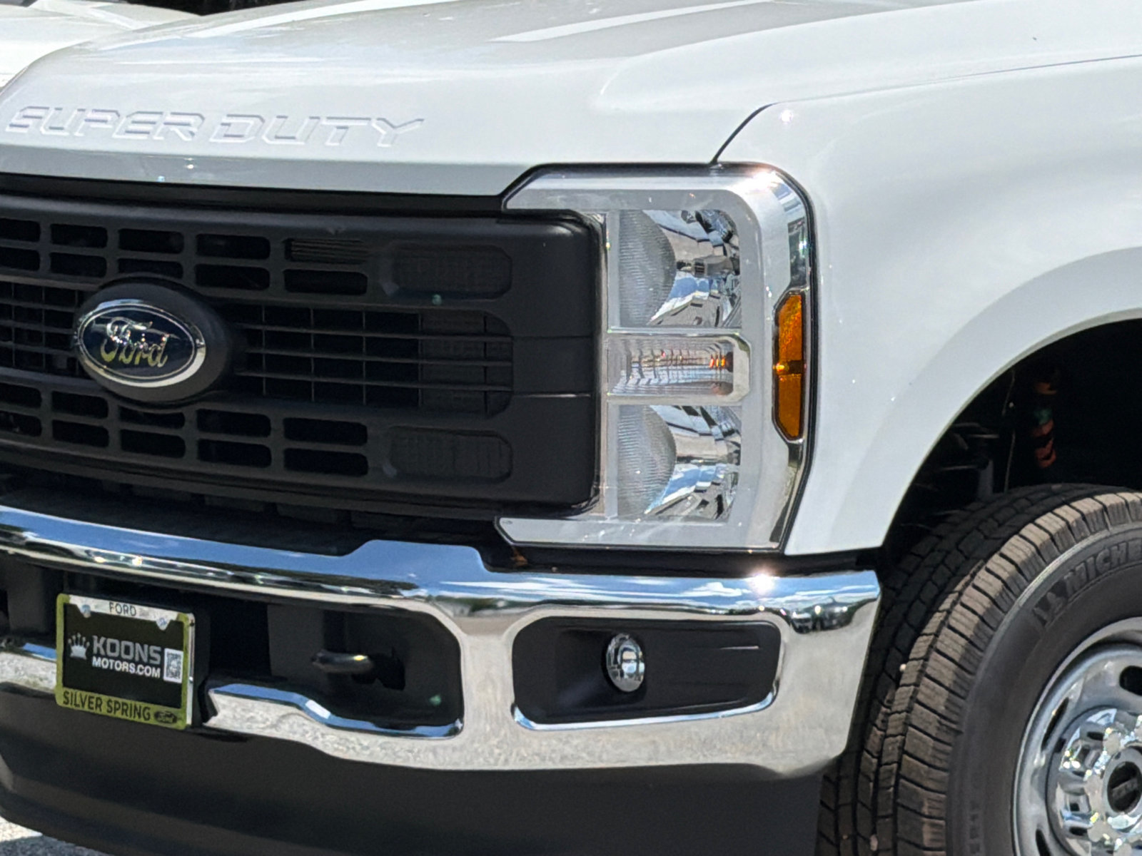 New 2026 Ford F350 XL w/ XL Chrome Package AWD/4WD image 2