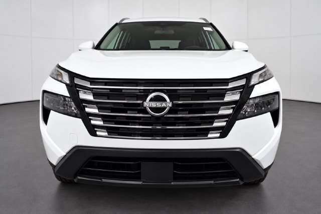 Certified 2026 Nissan Rogue SV w/ SV Premium Package AWD/4WD image 2