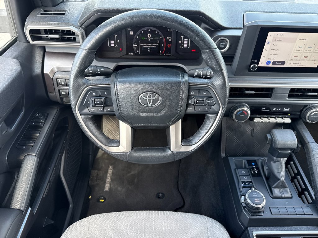 Certified 2025 Toyota 4Runner SR5 AWD/4WD image 14