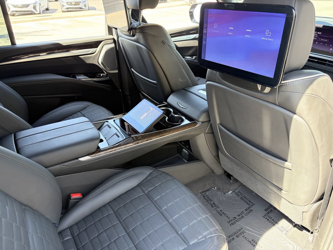 Certified 2025 Cadillac Escalade Sport Platinum AWD/4WD image 15