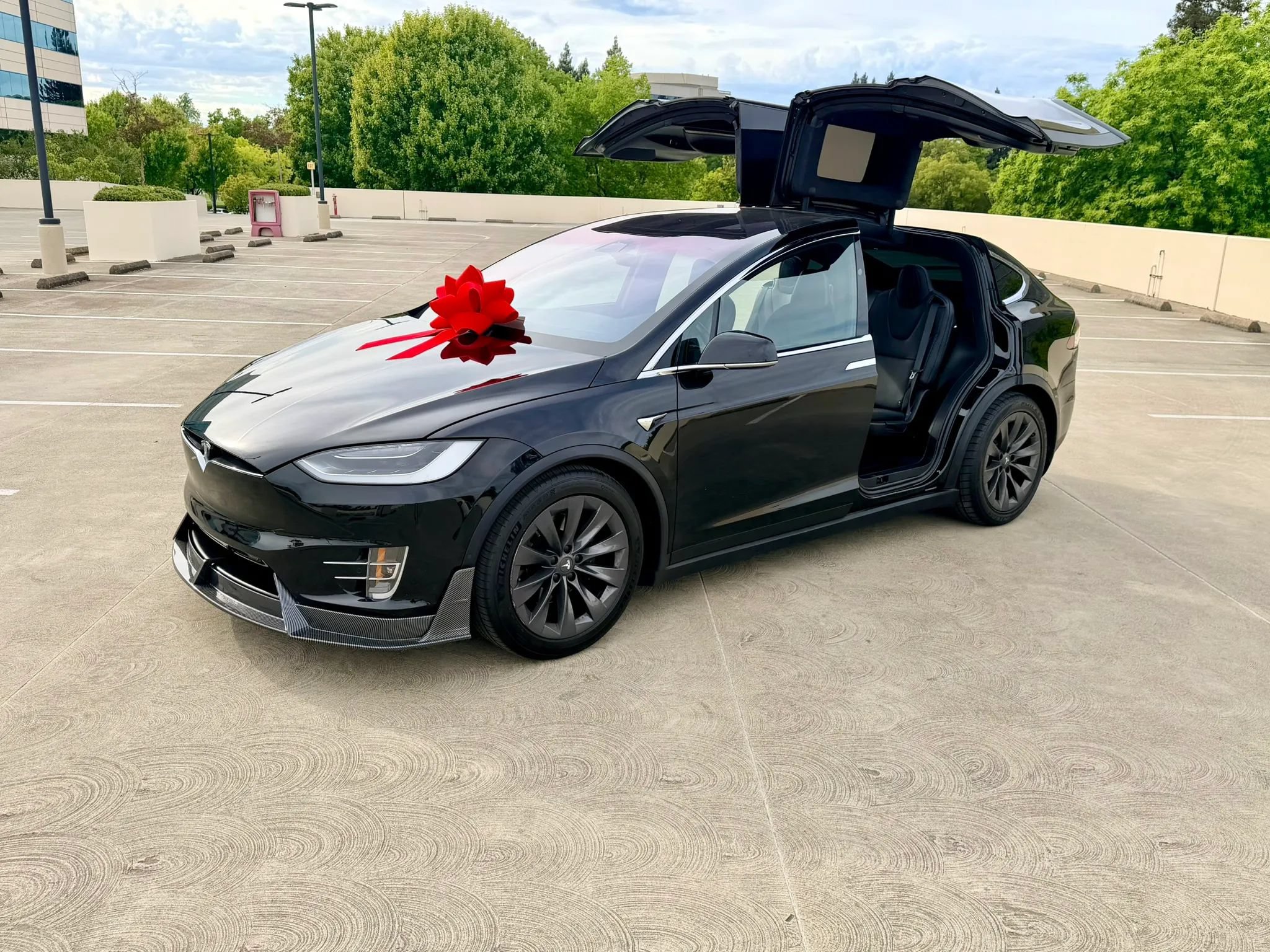 Used 2018 Tesla Model X P100D AWD/4WD image 16