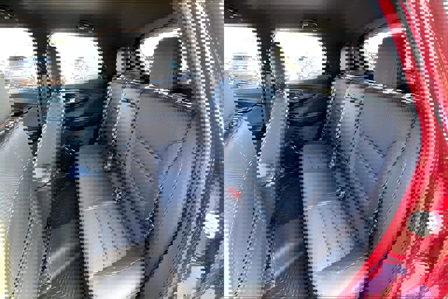 Used 2022 Chevrolet TrailBlazer RS image 28