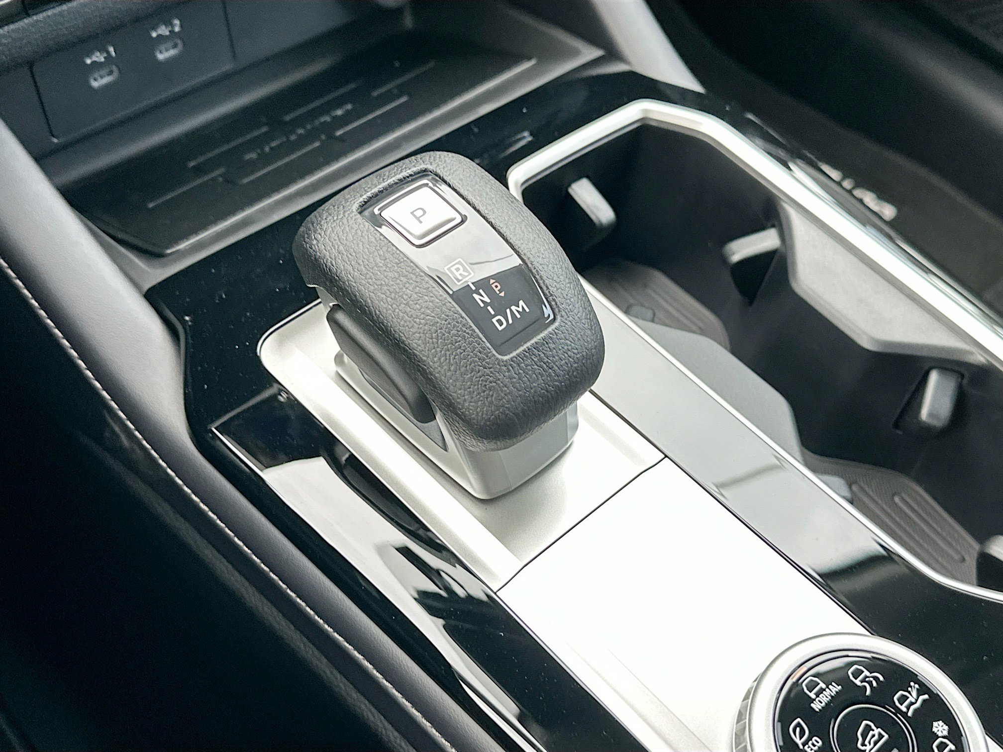 New 2026 Mitsubishi Outlander ES image 12