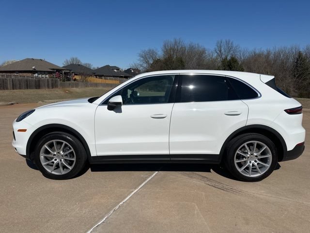 Used 2020 Porsche Cayenne AWD/4WD image 2