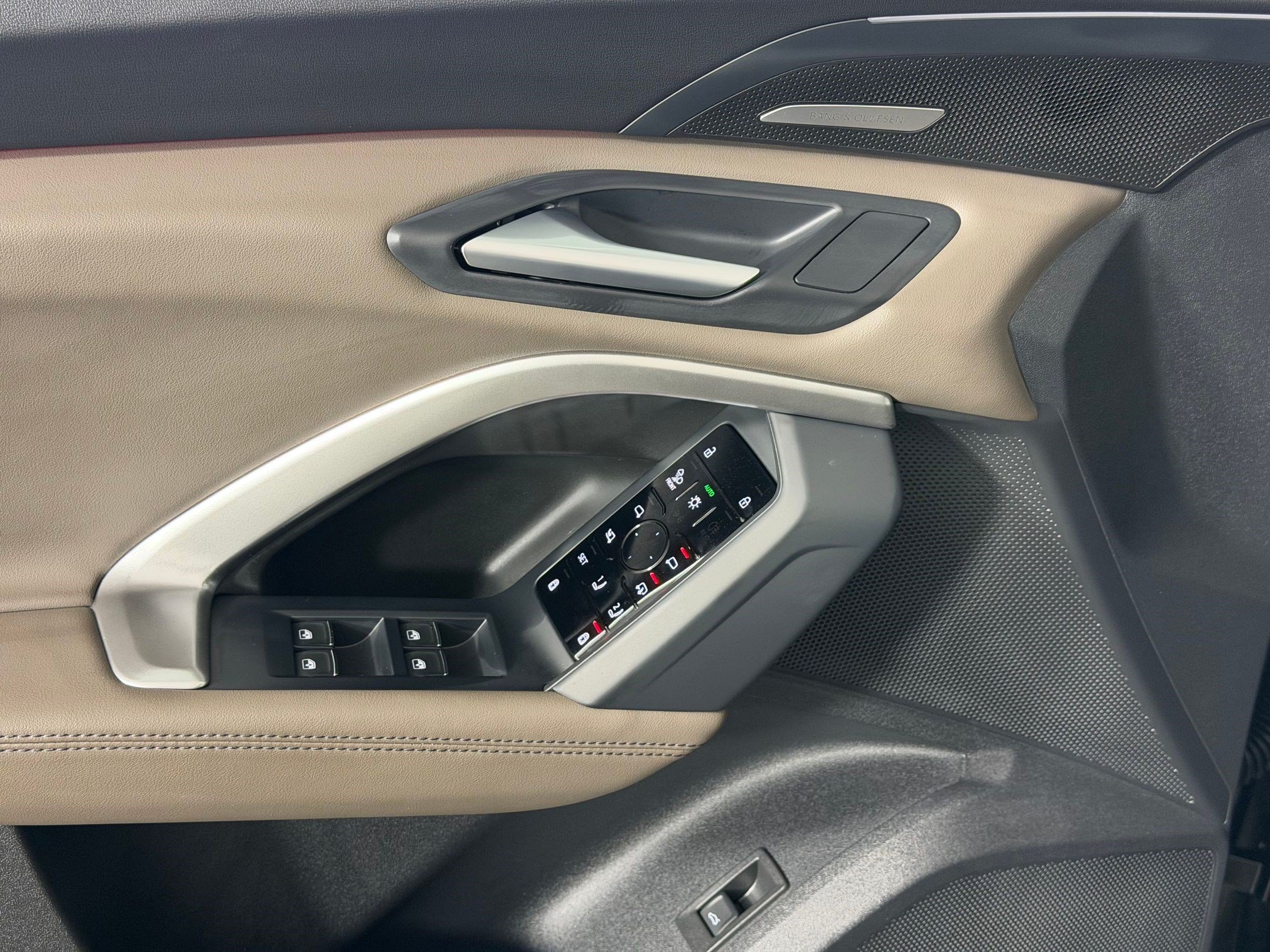 New 2026 Audi Q5 Premium AWD/4WD image 14