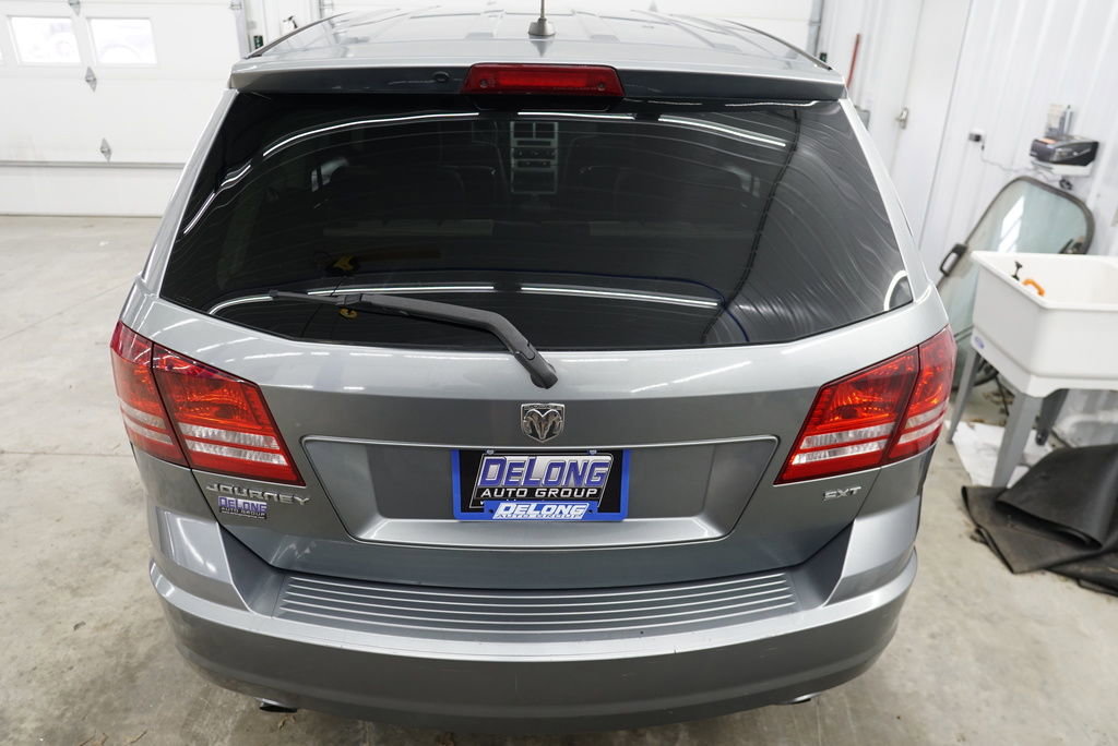 Used 2009 Dodge Journey SXT w/ Flexible Seating Group FWD image 12
