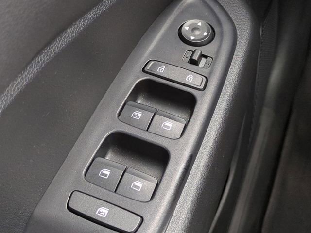 Certified 2023 Hyundai Venue SEL image 27