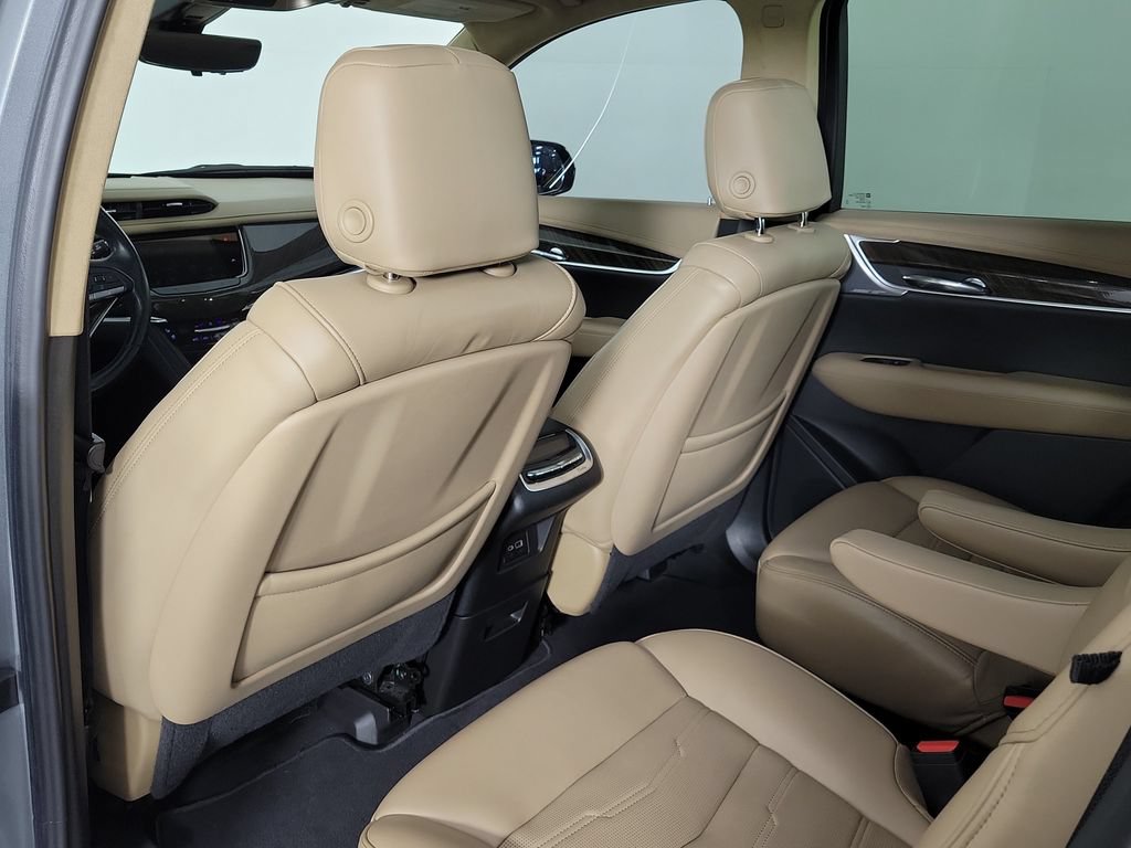 Certified 2023 Cadillac XT6 Premium Luxury w/ Platinum Package FWD image 13