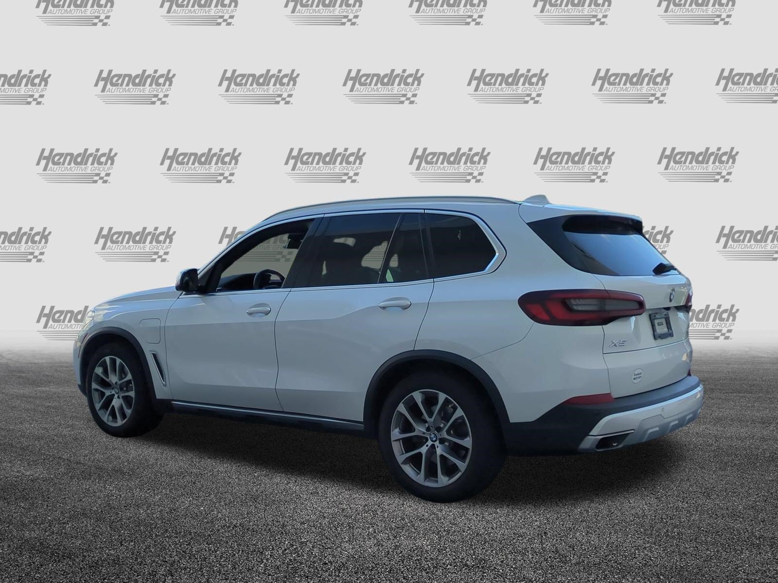 Used 2021 BMW X5 xDrive45e w/ Premium Package AWD/4WD image 8