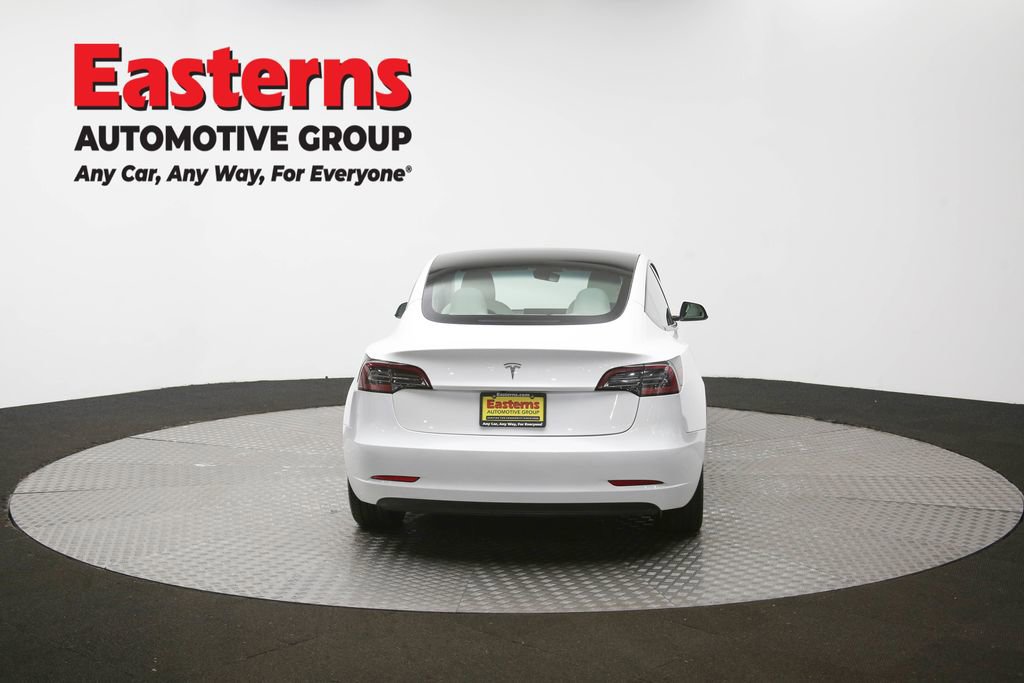 Used 2023 Tesla Model 3 Standard Range image 32