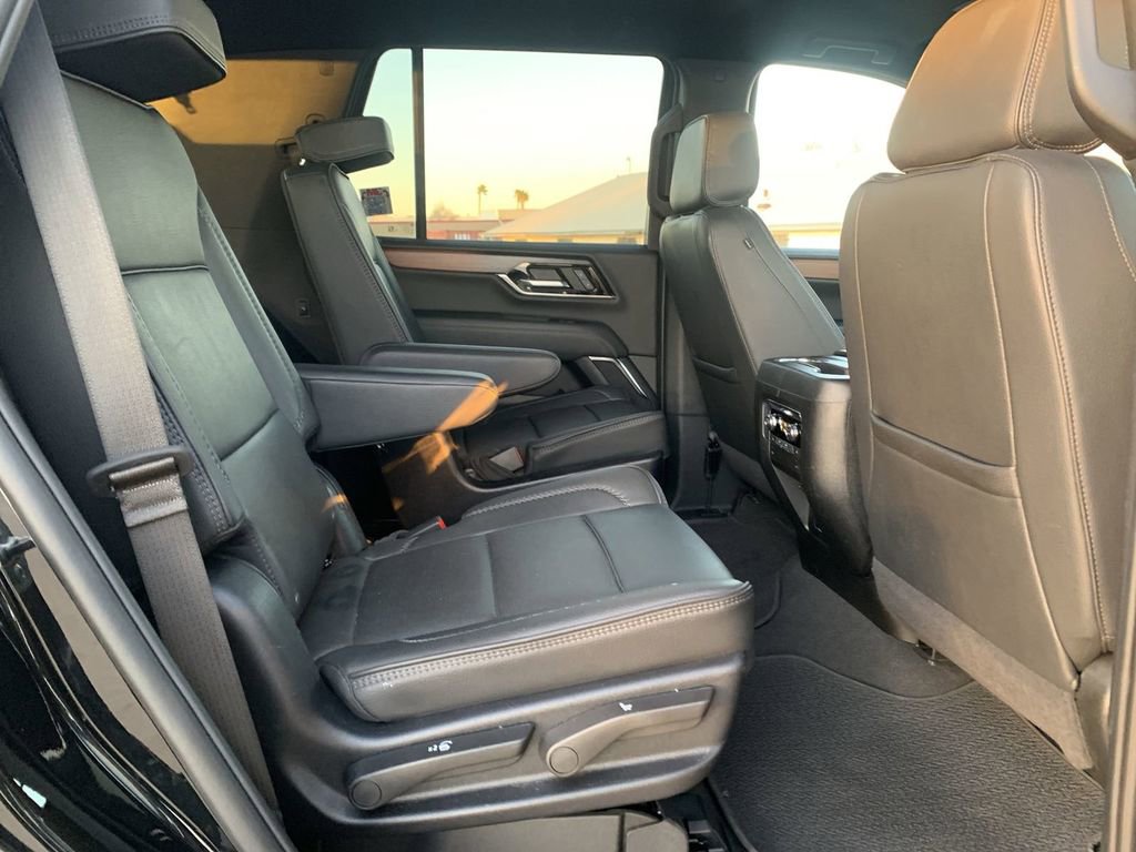 Certified 2025 GMC Yukon Denali image 25