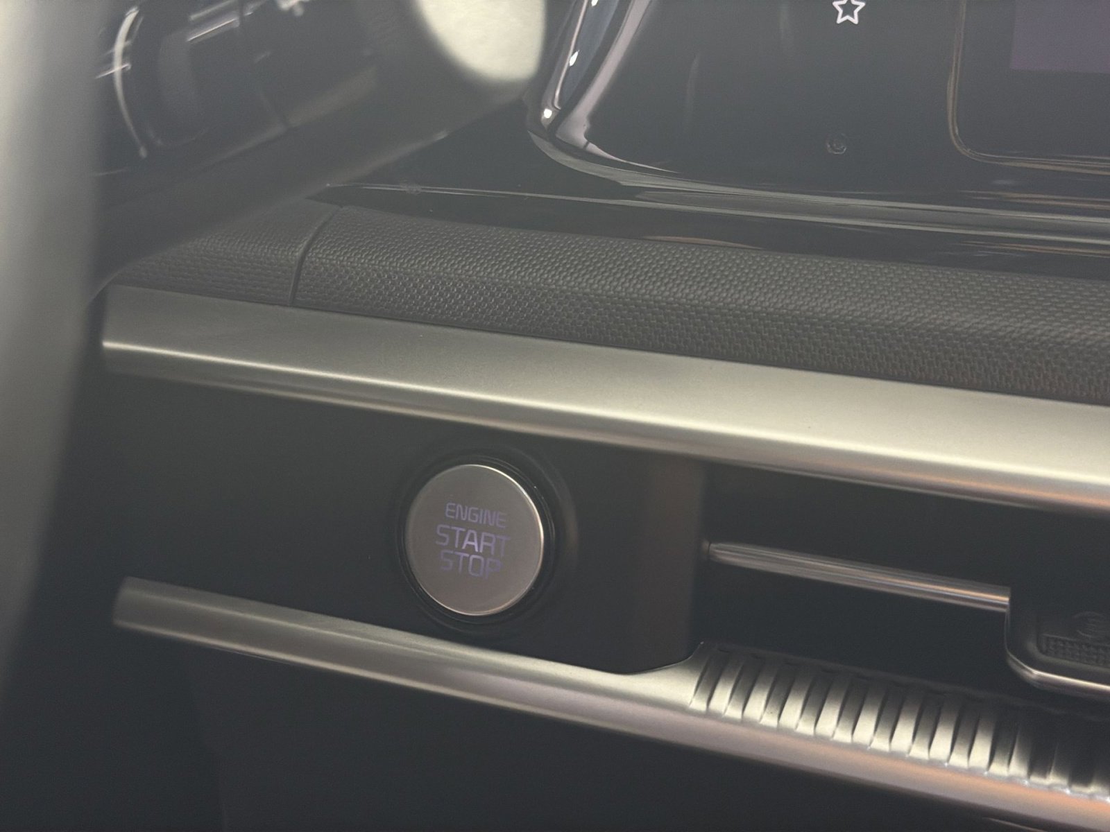 Used 2022 Kia K5 GT-Line w/ GT-Line Awd Premium Package image 46