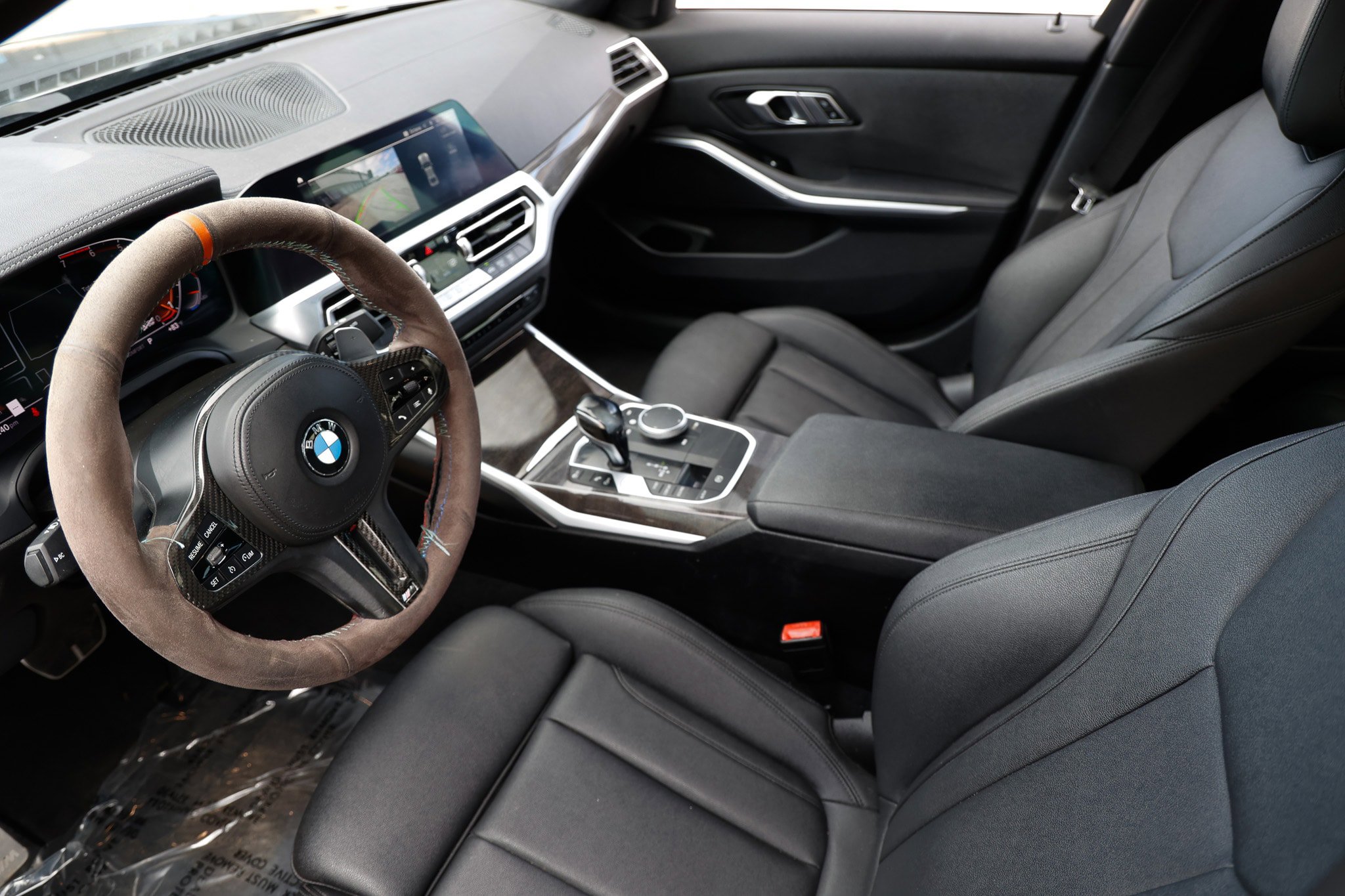 Used 2020 BMW 330i Sedan w/ M Sport Package RWD image 6