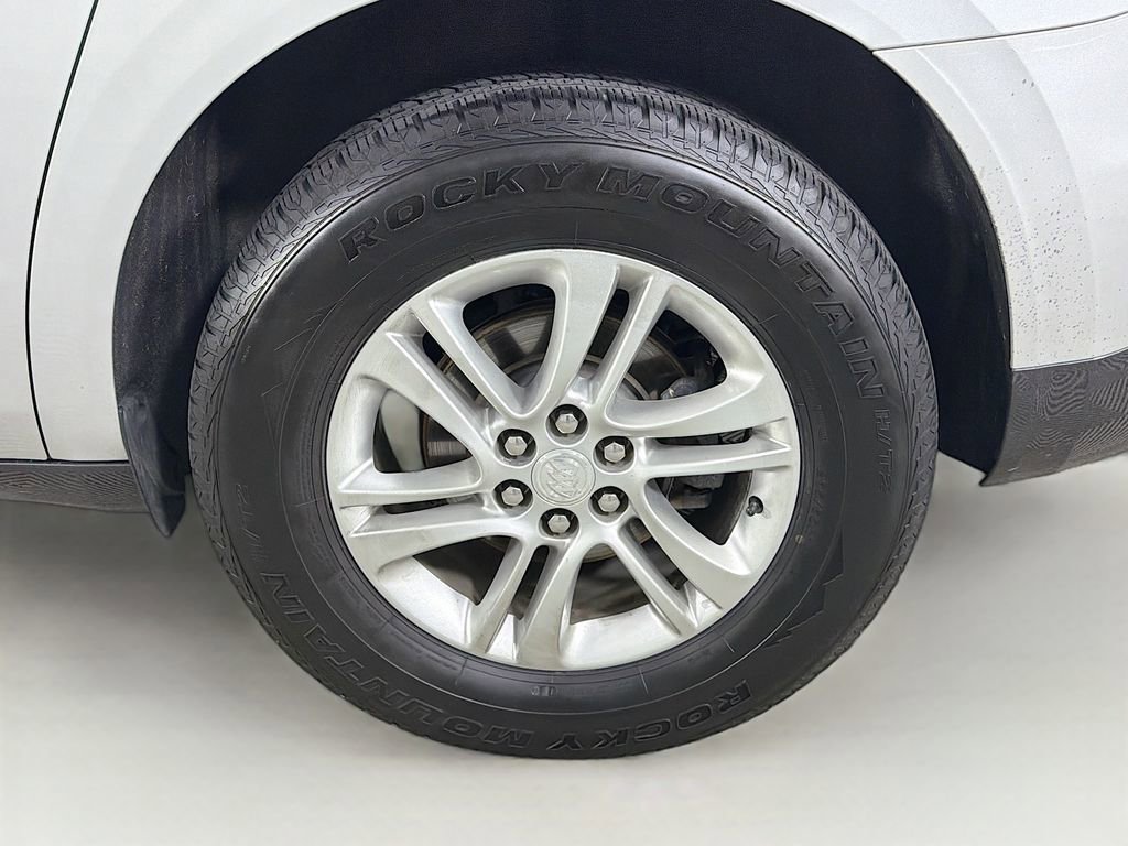 Used 2018 Buick Enclave Premium w/ Trailering Package image 32