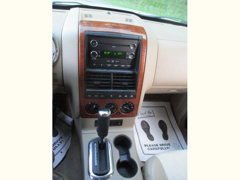 Used 2009 Ford Explorer Eddie Bauer AWD/4WD image 16