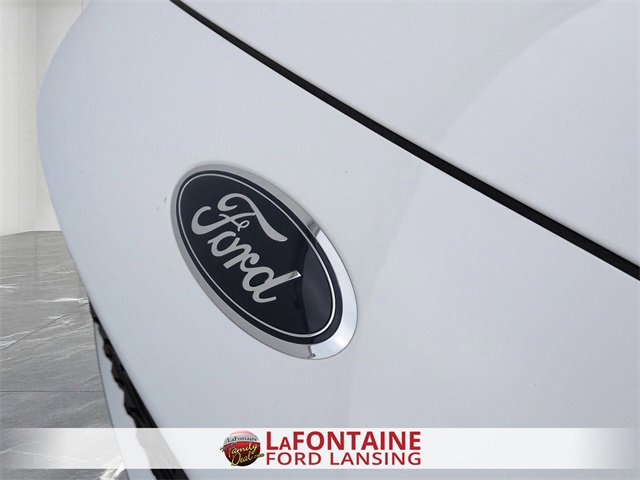 Used 2021 Ford Escape SE image 9